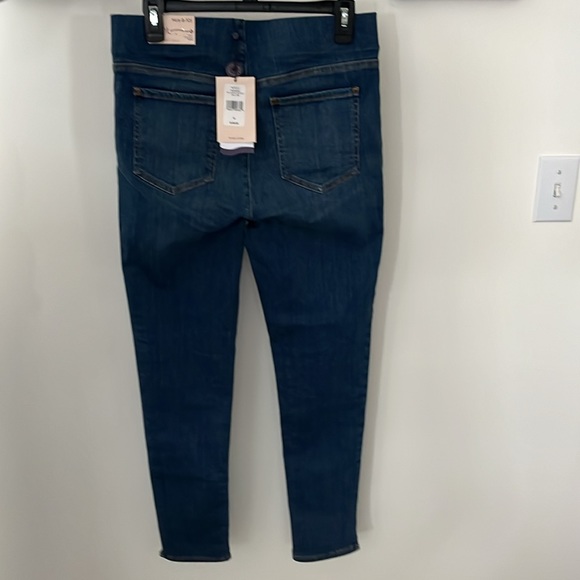 NYDJ Pull-On Super Skinny Ankle Jeans with slit - Picture 2 of 9